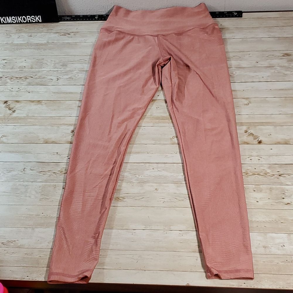 ABS2B Leggings Pink Tan Feather Textured Shiny Butt Booty Large - Picture 3 of 7